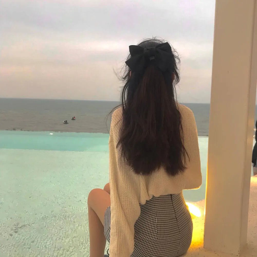 一屋两火 海报